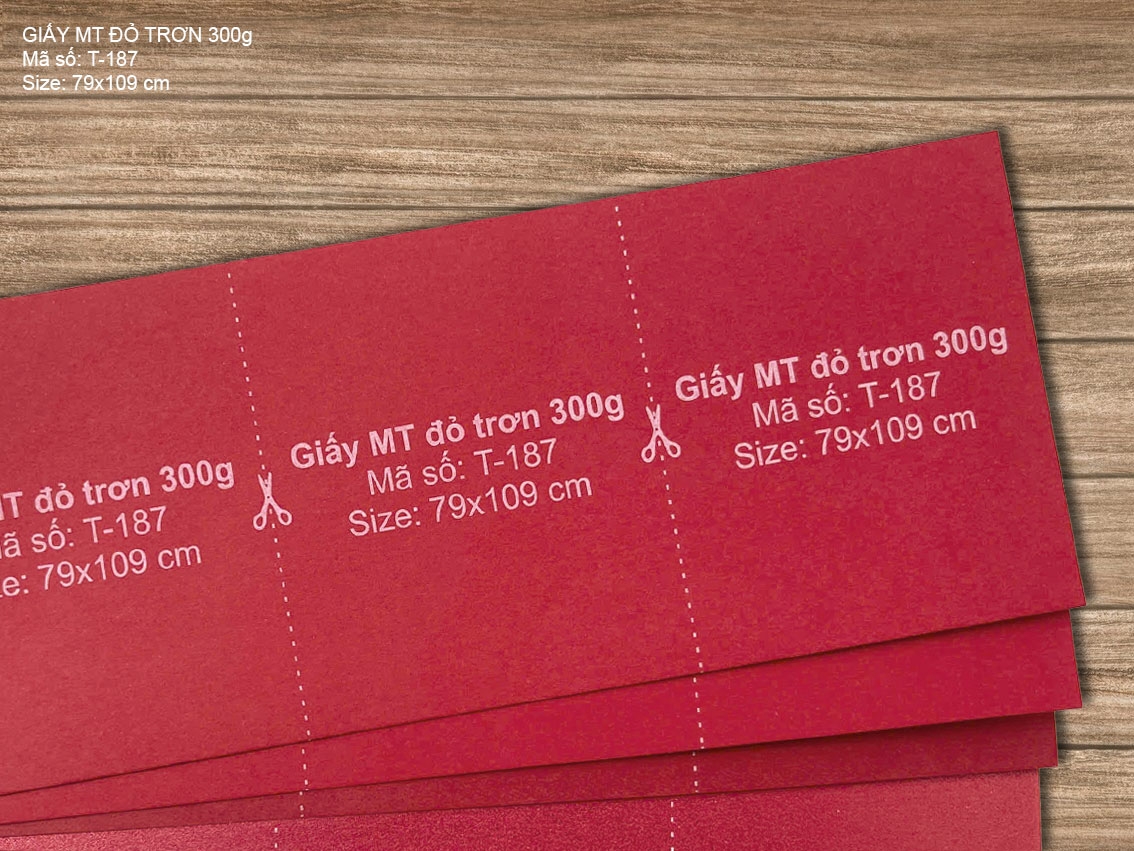 Giấy MT đỏ trơn 300g (T-187) 