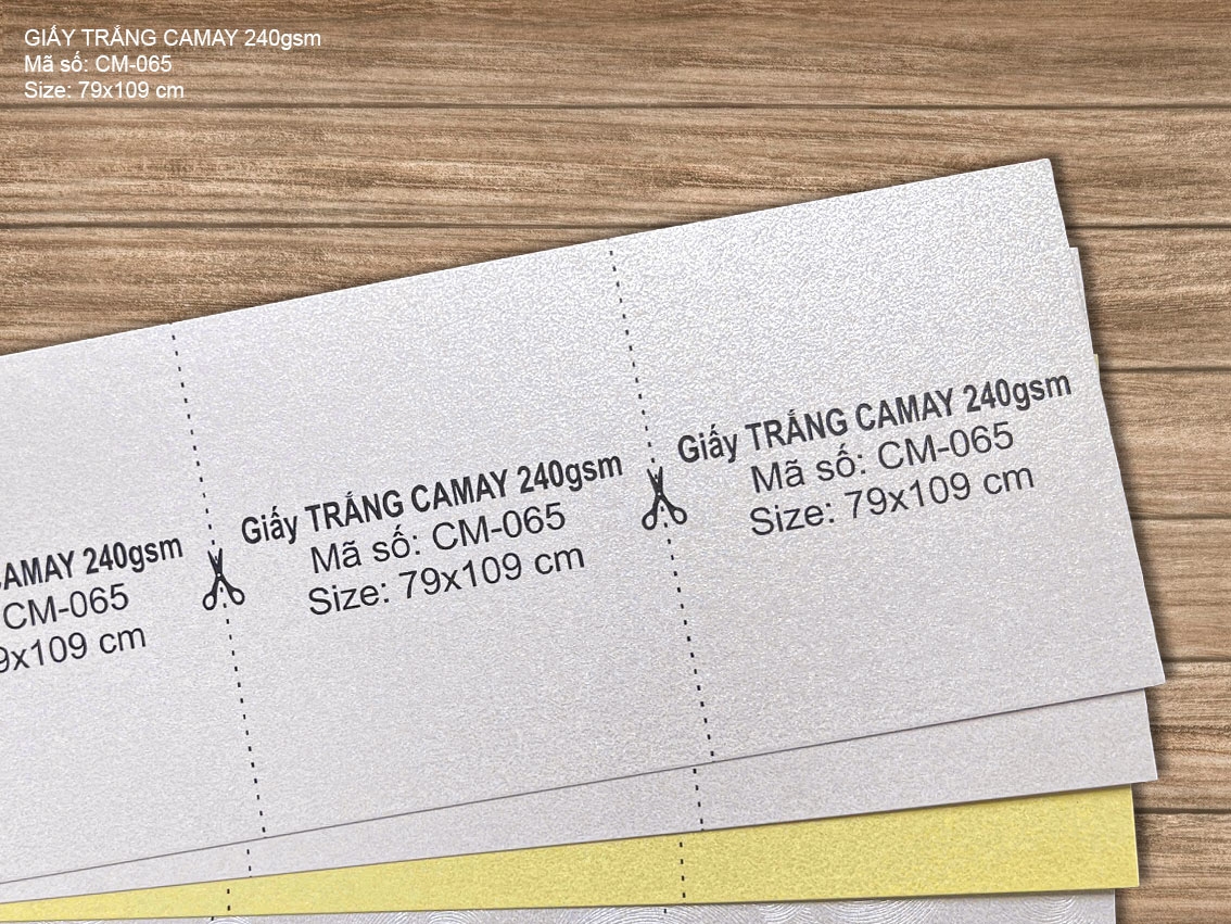 Giấy TRẮNG CAMAY 240gsm (CM-065)