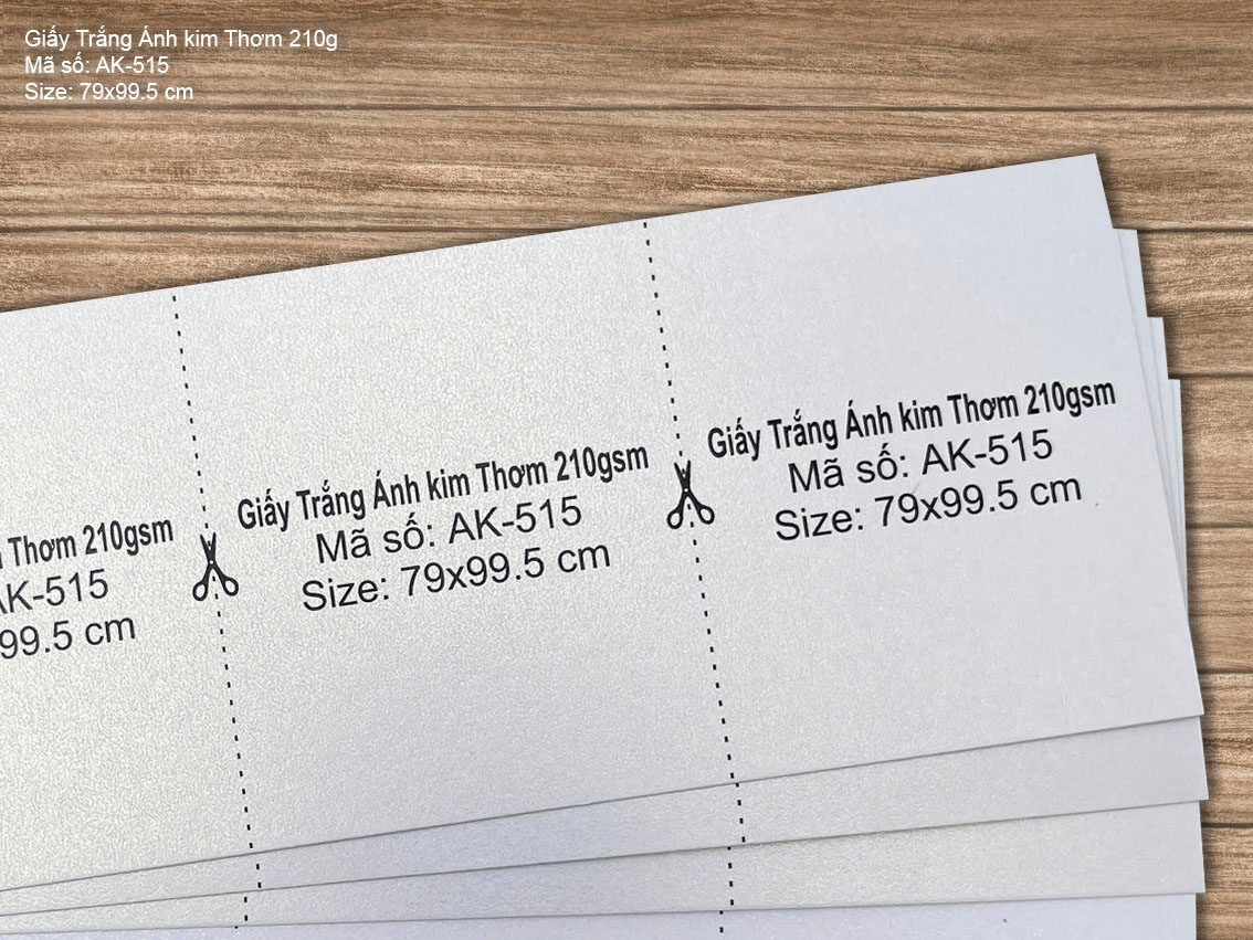 Giấy Trắng Ánh kim Thơm 210gsm (AK-515)
