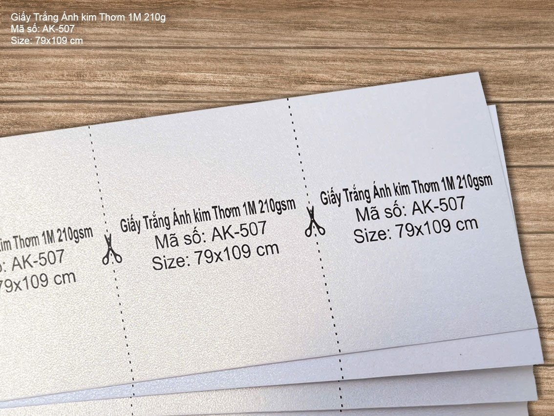 Giấy Trắng Ánh kim Thơm 1M 210gsm (AK-507)