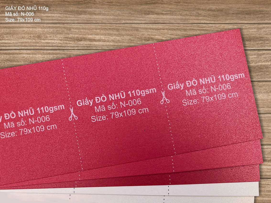  Giấy ĐỎ NHŨ 110gsm (N-006)