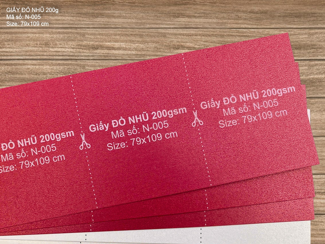 Giấy ĐỎ NHŨ 200gsm (N-005)