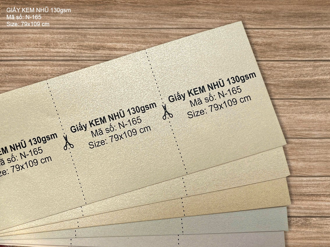 Giấy KEM NHŨ 130gsm (N-165) 