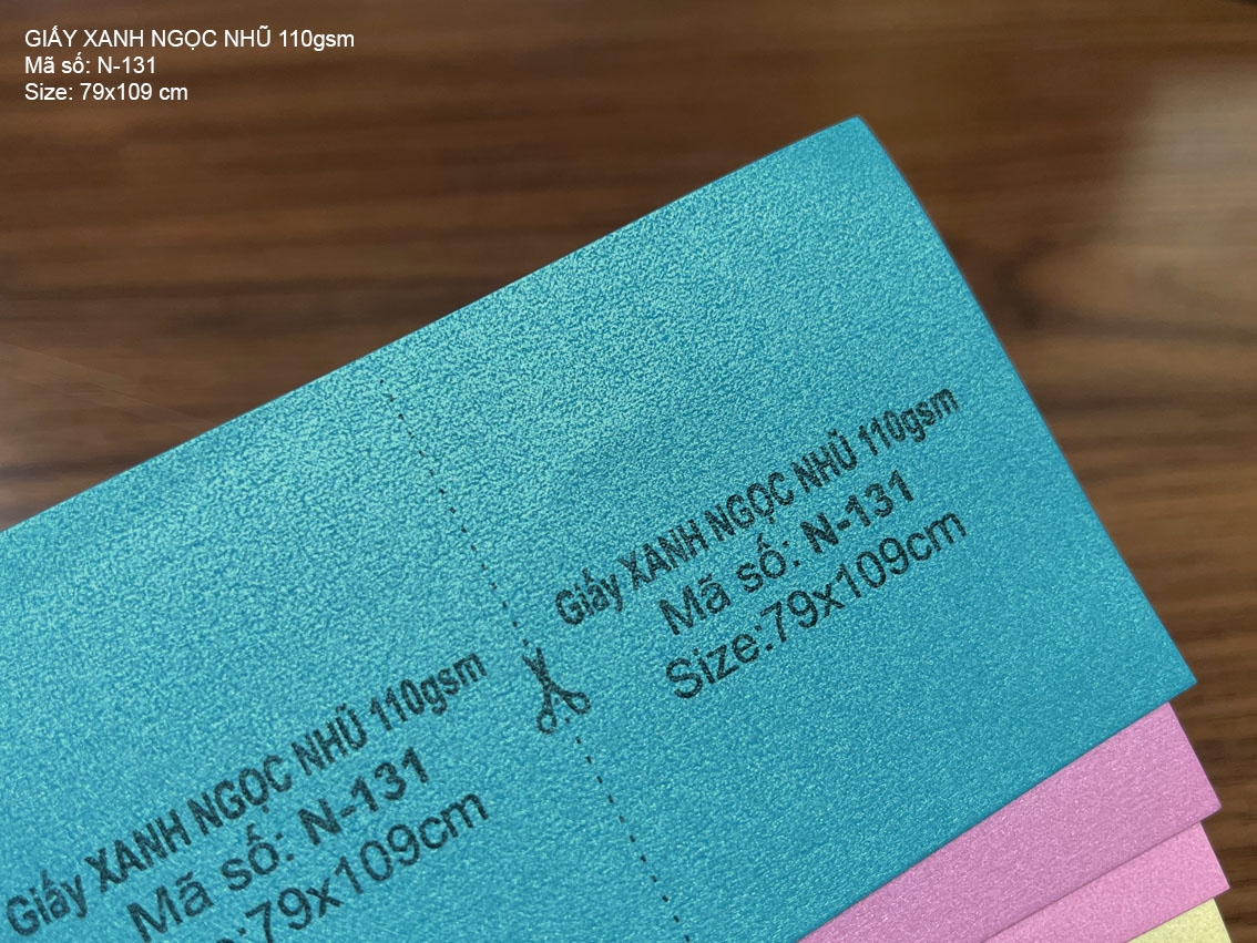 Giấy XANH NGỌC NHŨ 110gsm (N-131)