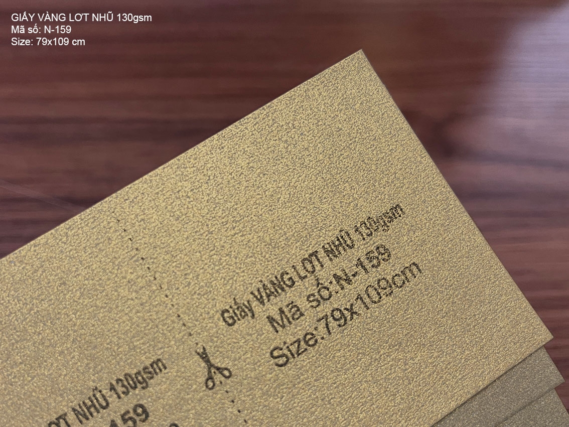 Giấy VÀNG LỢT NHŨ 130gsm (N-159)