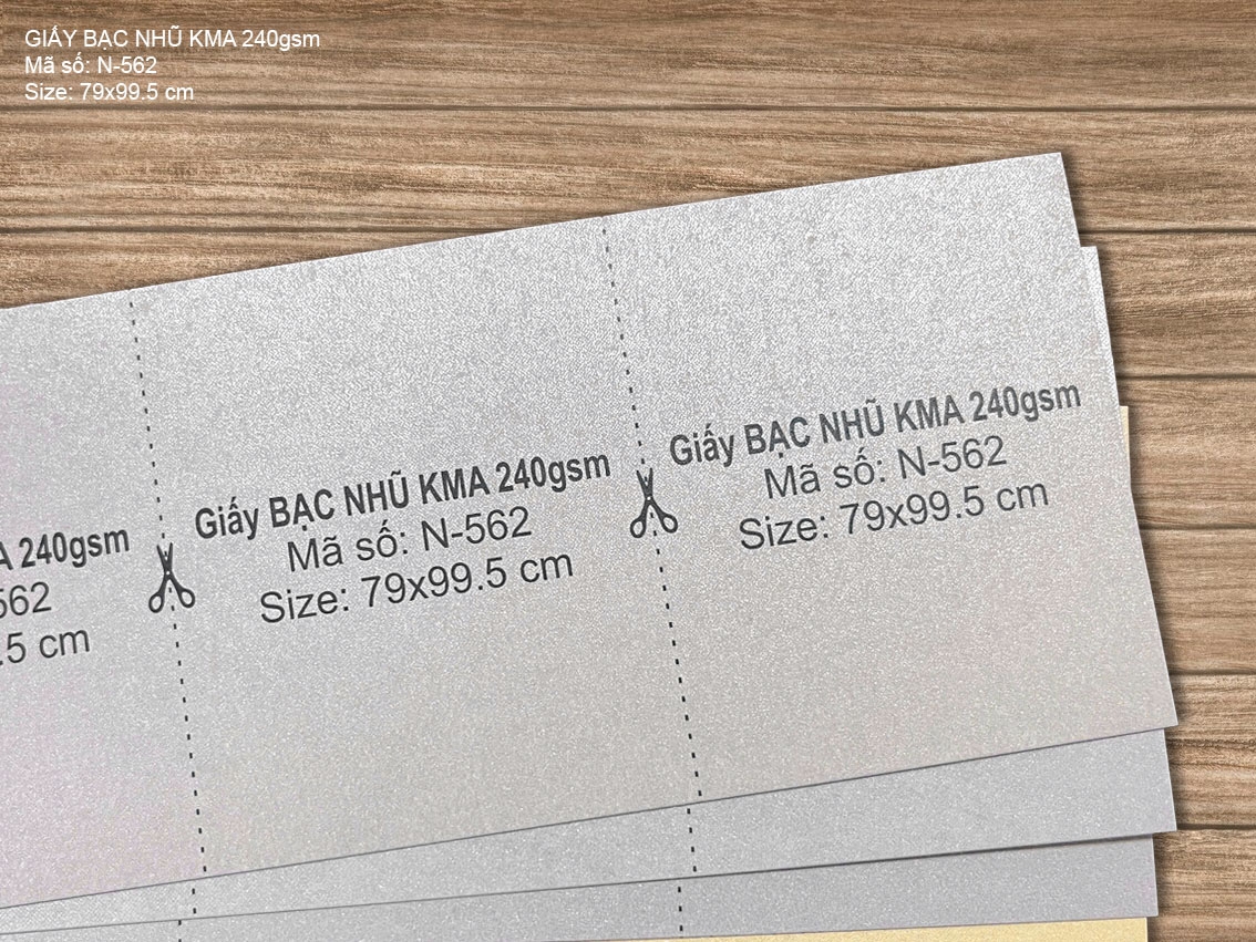 Giấy BẠC NHŨ KMA 240gsm (N-562)